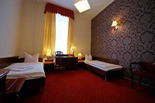 Отель Hotel Staromiejski Слупск Двухместный номер с 1 кроватью-1